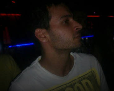 Νίκος Βουτσίνος